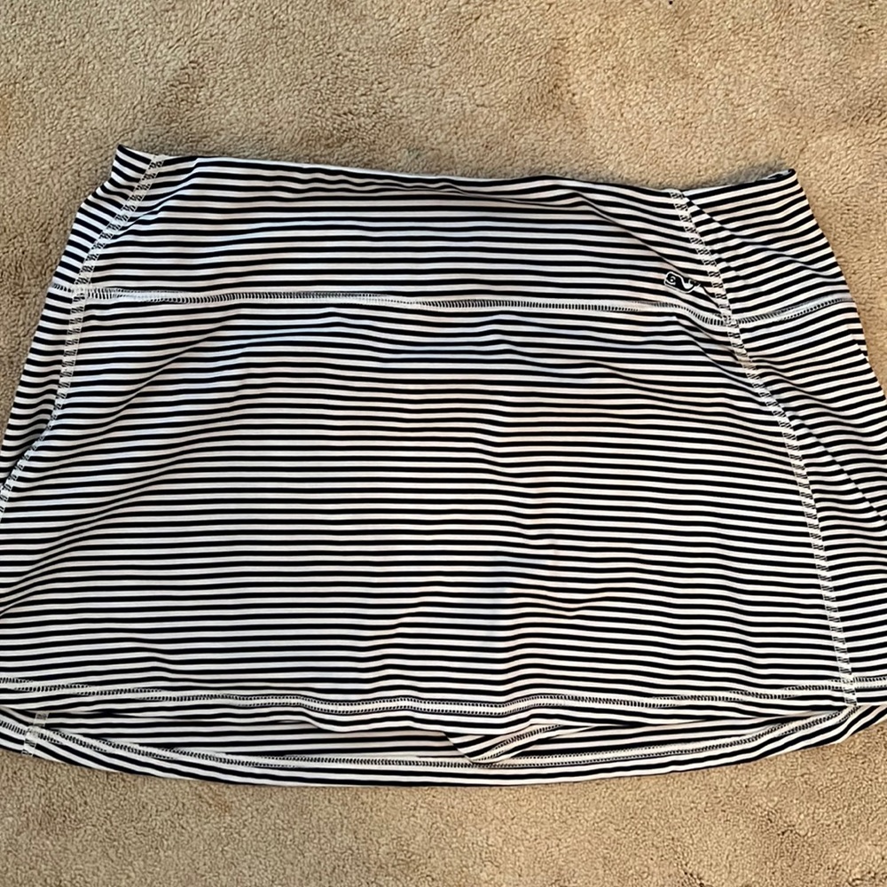 Vineyard Vines skort